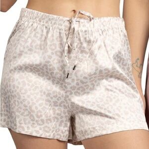 Tahari Cream Leopard Print Drawstring Pajama Shorts Sz L